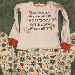 🎅🏻Dear Santa pajamas size 8